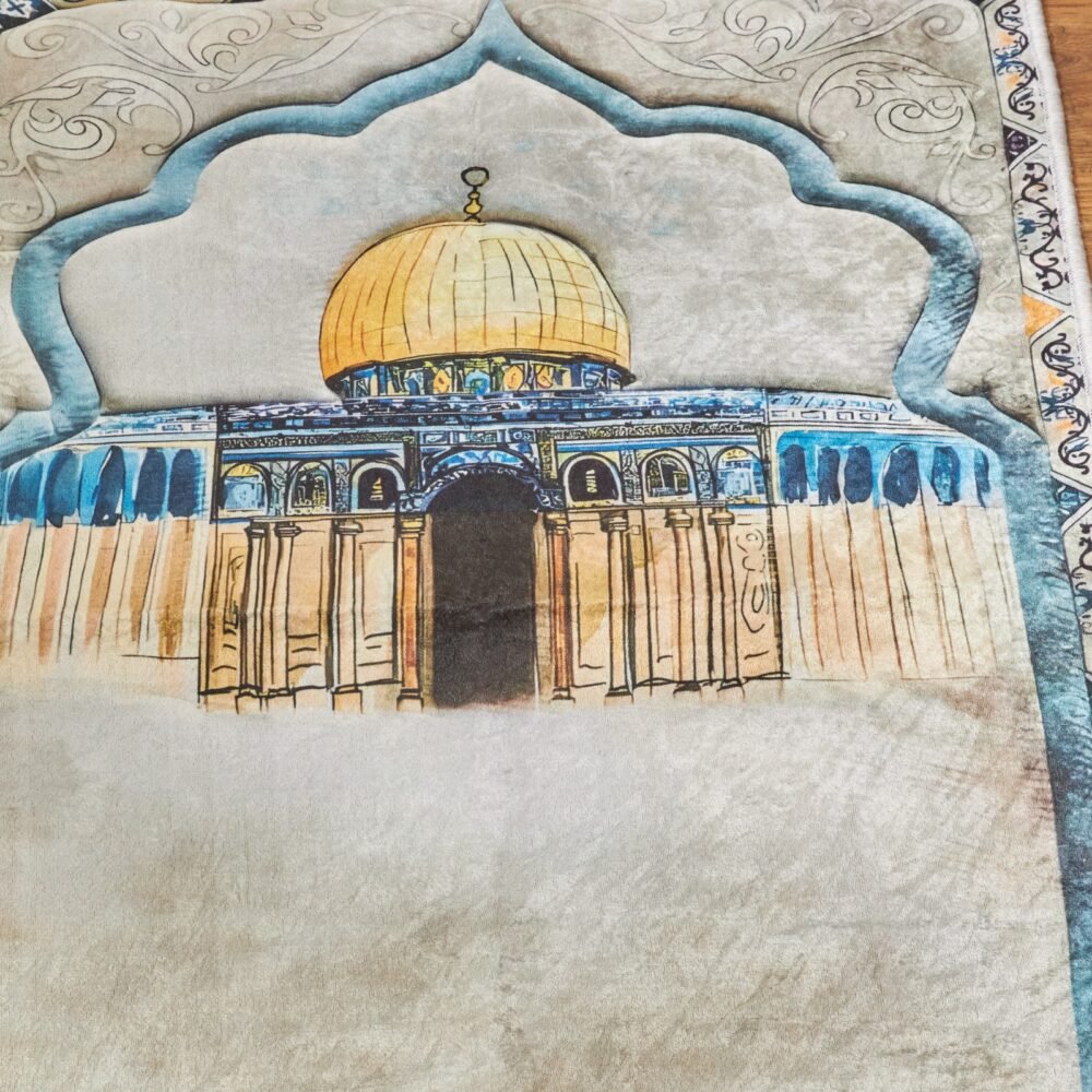 cf3e5e4f-f971-4b98-8d45-258f2ca3e53b.jpg مصلية مبطنة مانعة للانزلاق + سبحة